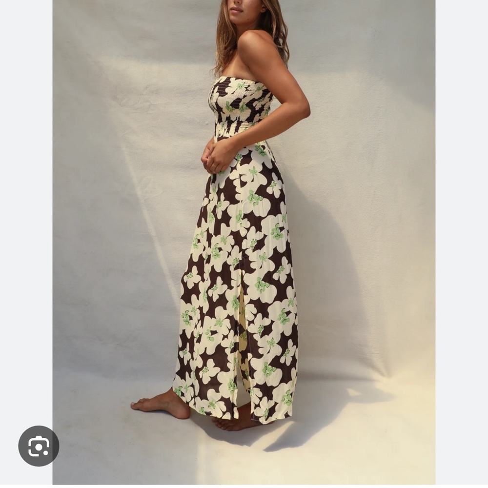 ISO Stone Fox Swim Nala Dress Hilo L